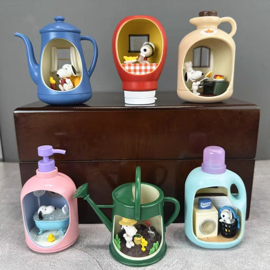 Snoopy life in a bottle blind box collectible figure