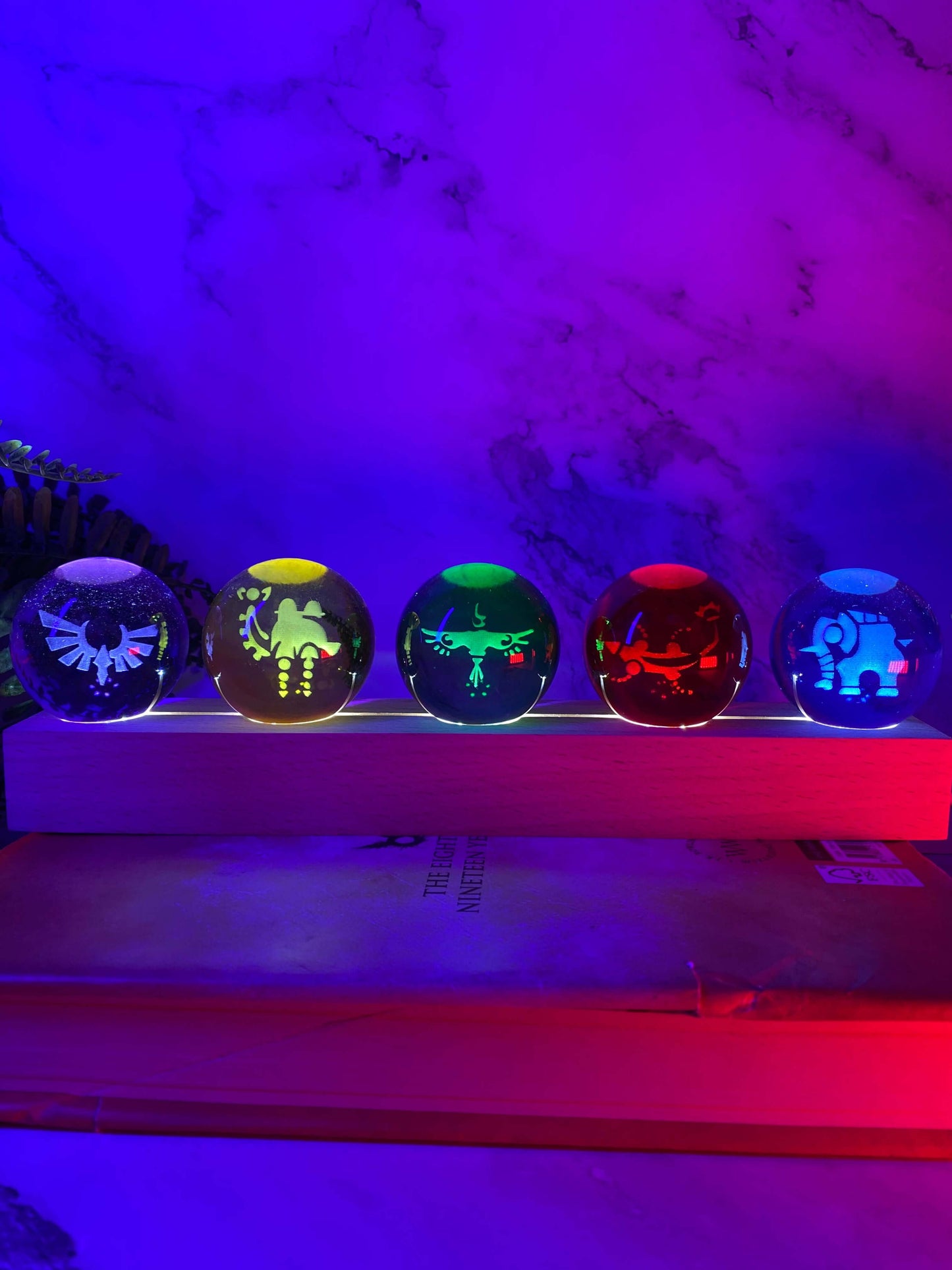 Zelda Breath of the Wild Crystal Ball tabletop decoration