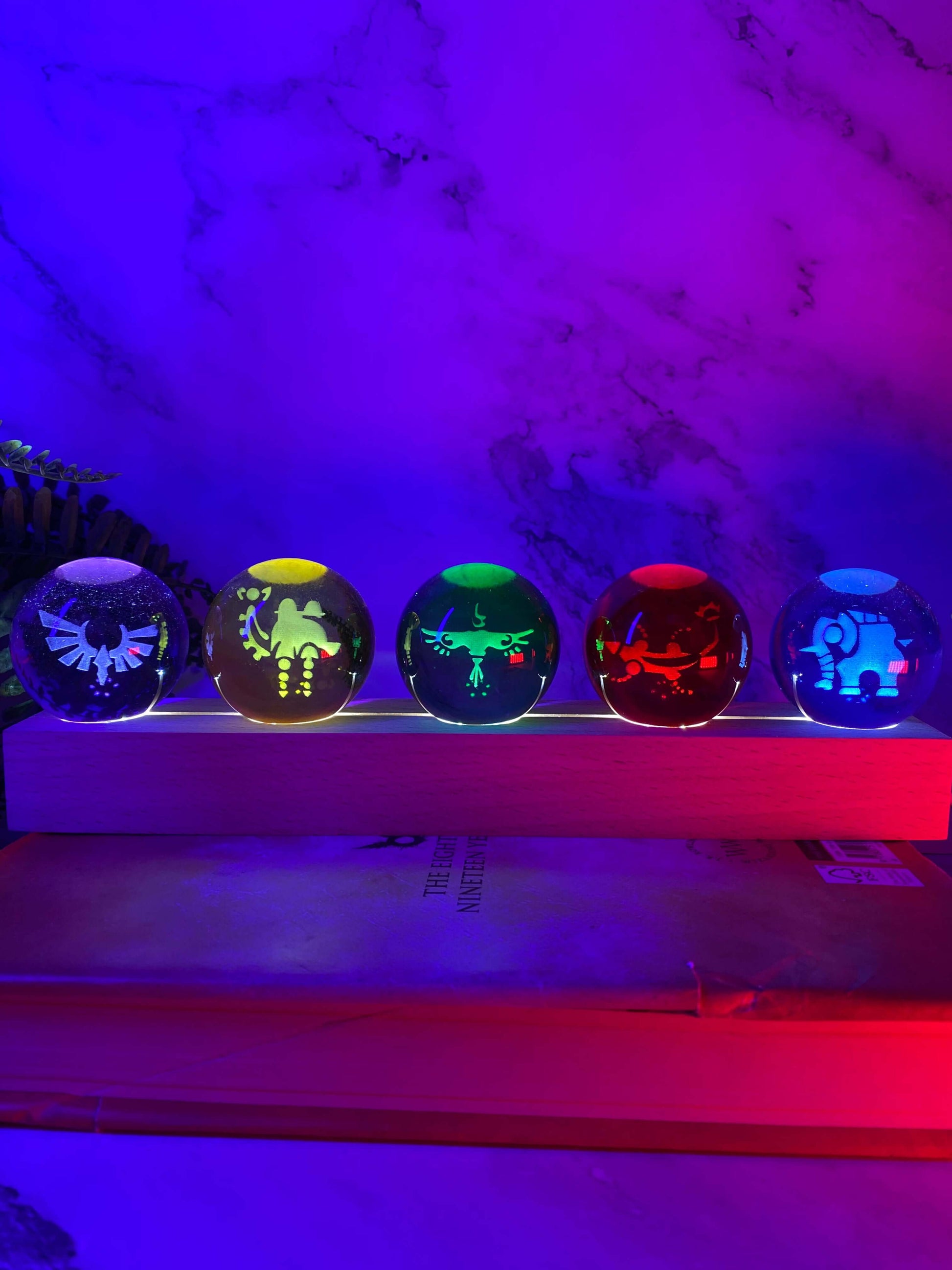 Zelda Breath of the Wild Crystal Ball tabletop decoration